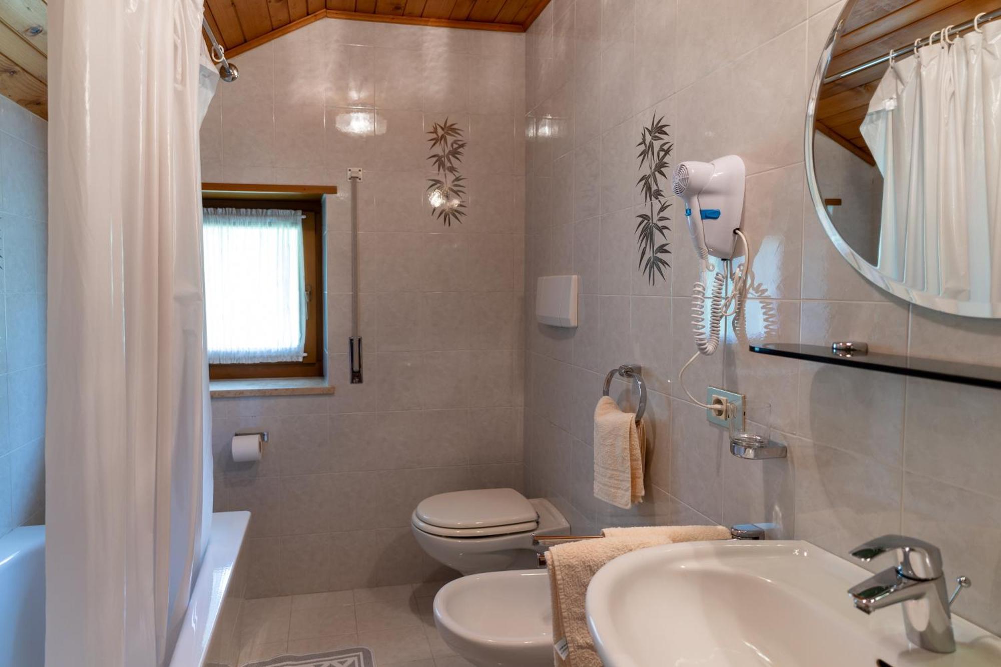 Chalet Fisti La Villa  Δωμάτιο φωτογραφία